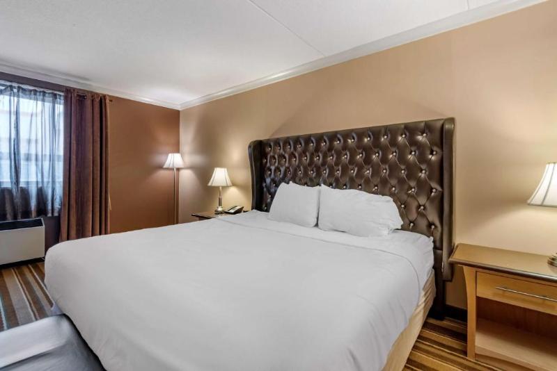 キングサイズベッドのスタンダードルーム, Best Western Marquis Inn & Suites