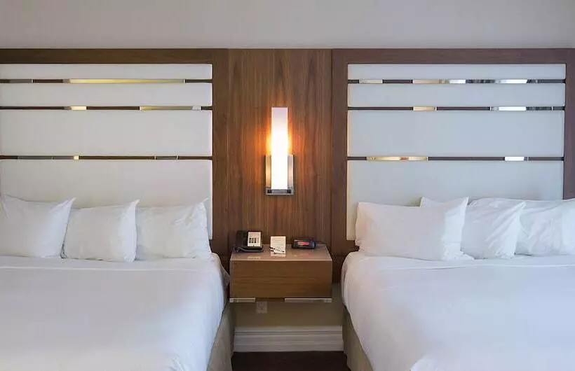 سوئیت پریمیوم, Hôtel Le Cantlie Suites