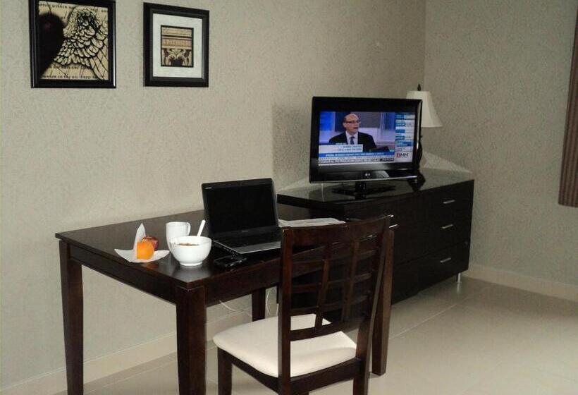 스탠다드 스튜디오, Montecassino Hotel & Suites