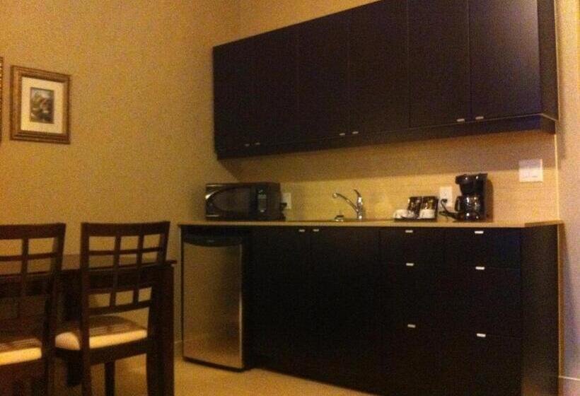 标准工作室, Montecassino Hotel & Suites