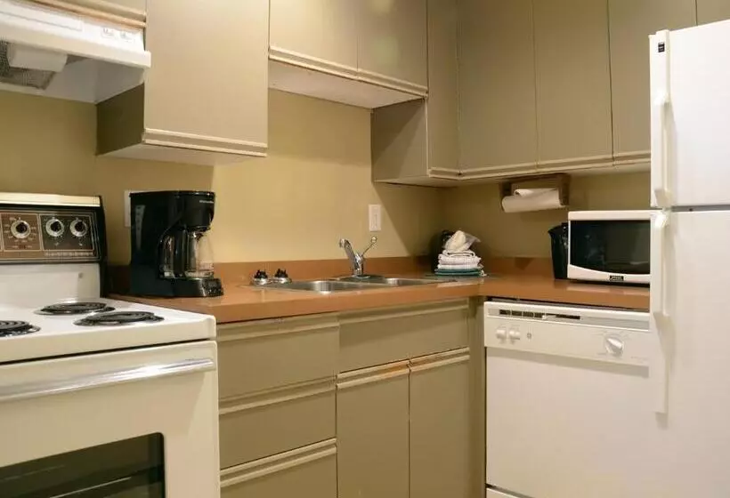 سوئیت 2 خوابه, Rosellen Suites At Stanley Park