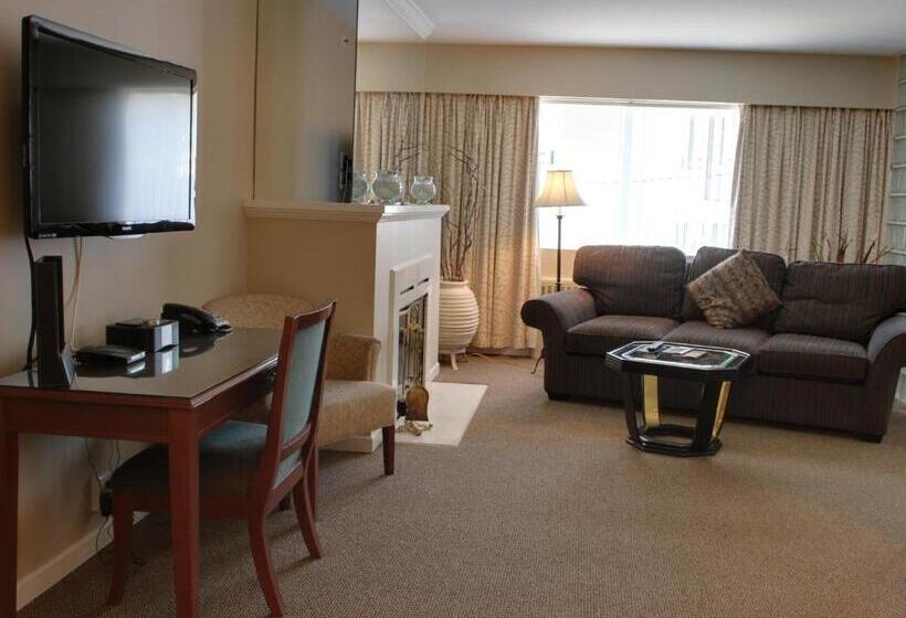 デラックススイート２ベッドルーム, Rosellen Suites At Stanley Park