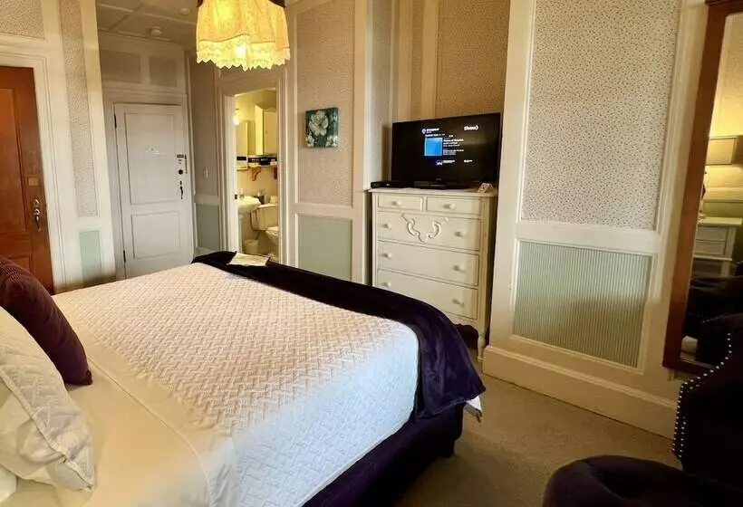 اتاق کلاسیک با تخت دوبل, The Latch Inn
