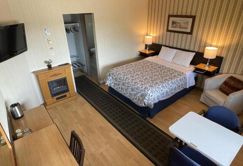 标准间, Schooner Motel