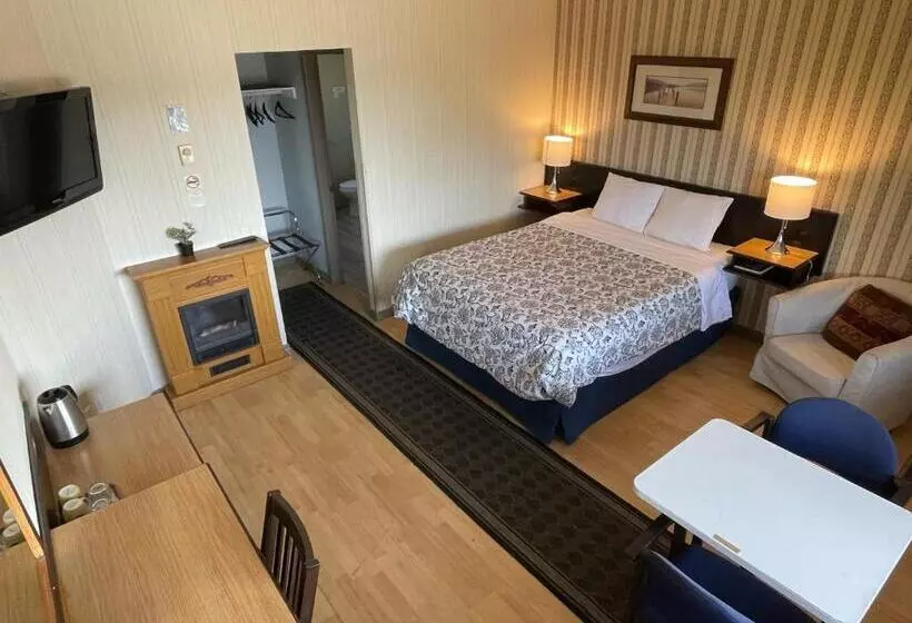اتاق استاندارد, Schooner Motel