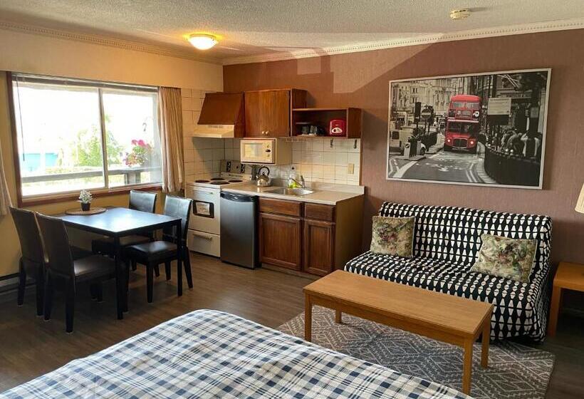 家庭间, Schooner Motel