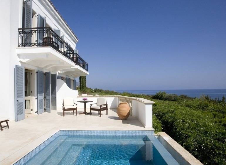 סוויטת ג'וניור עם בריכה, Anassa