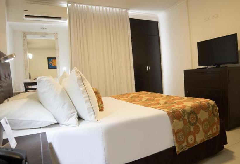 غرفة قياسية, Playa Club