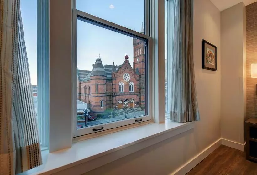 Premium Room City View, Strathcona