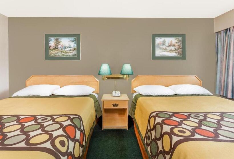 חדר סטנדרט, Super 8 By Wyndham Quesnel Bc