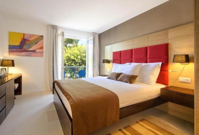 Номер Стандарт с Балконом, Tui Blue Kalamota Island   All Inclusive