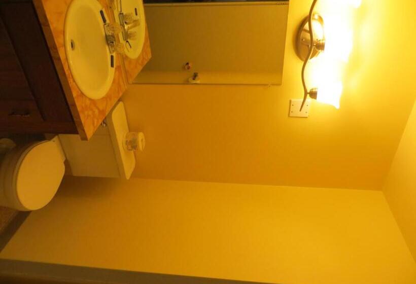 חדר דלוקס, Sunset Motel