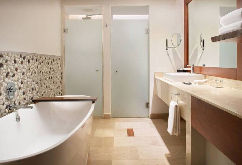 Люкс Клуб, The Westin Reserva Conchal, An All Inclusive Golf Resort & Spa