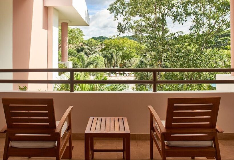 Люкс Клуб, The Westin Reserva Conchal, An All Inclusive Golf Resort & Spa