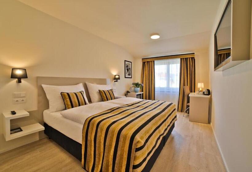 수피리어 룸, Ariston Prague