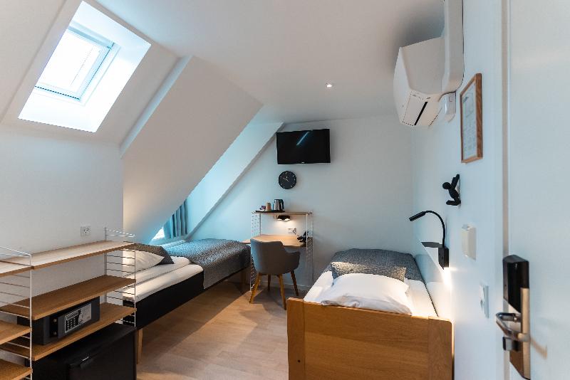 חדר סטנדרט לשלושה, Go Hotel Ansgar