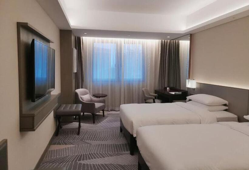 اتاق کلاب, Hyatt Regency Metropolitan Chongqing