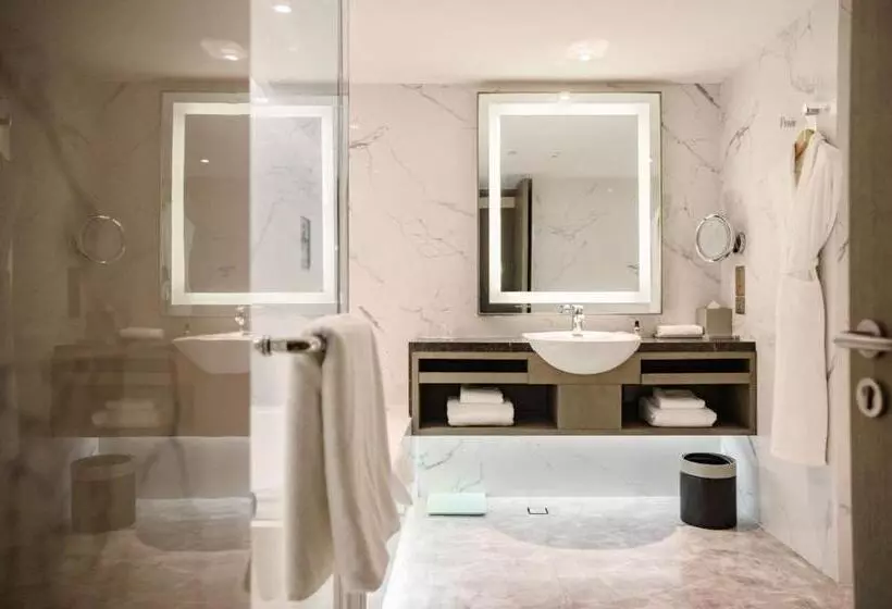 Quarto standard, Hyatt Regency Metropolitan Chongqing