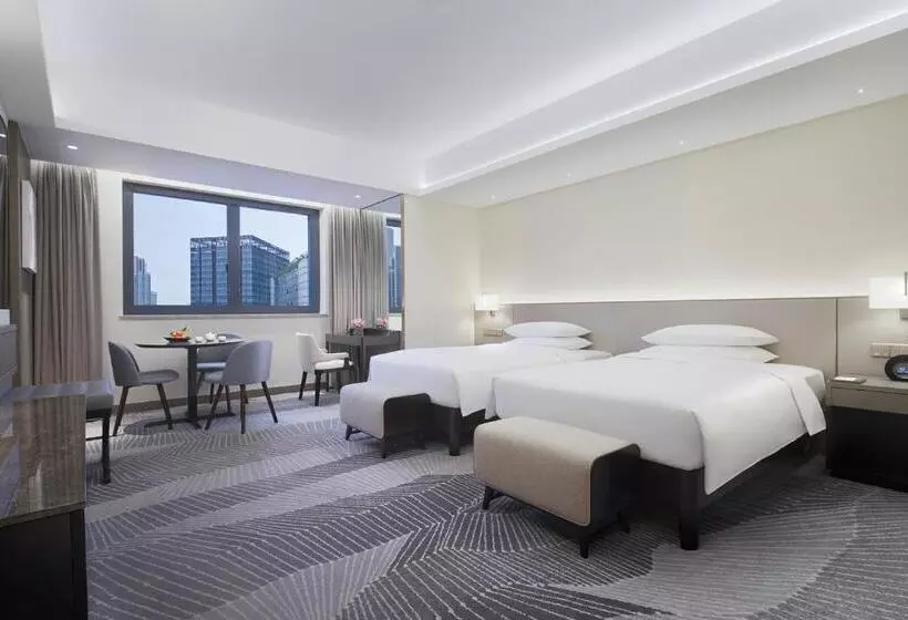 Quarto deluxe, Hyatt Regency Metropolitan Chongqing
