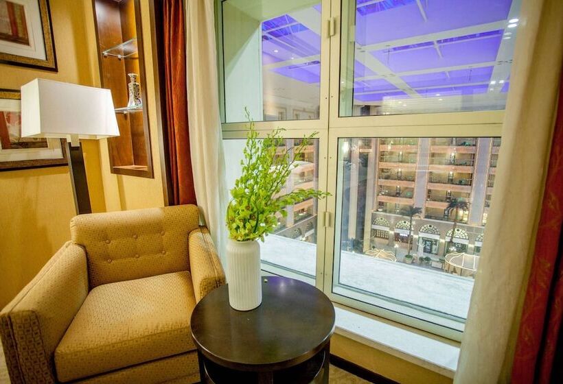 Номер Deluxe, Sunworld Dynasty Hotel Beijing Wangfujing