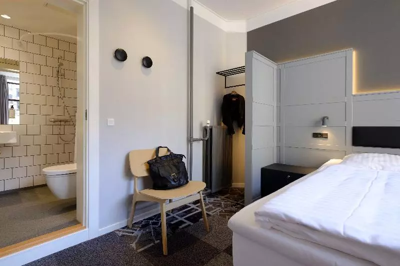 اتاق استاندارد, Four Points Flex By Sheraton Copenhagen City
