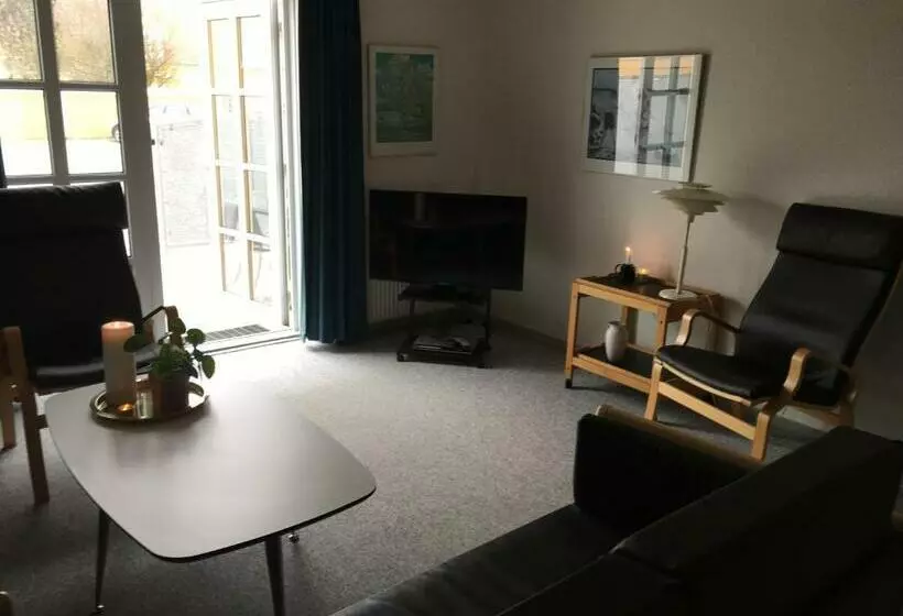 Talo 2 Makuuhuonetta, Løkken Badehotel Apartments