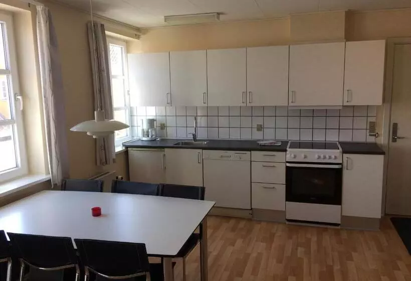 Huoneisto 2 Makuuhuonetta, Løkken Badehotel Apartments