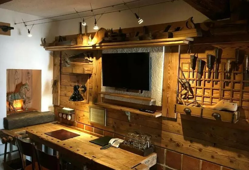 اتاق کلاسیک, Romantik Hotel U Raka