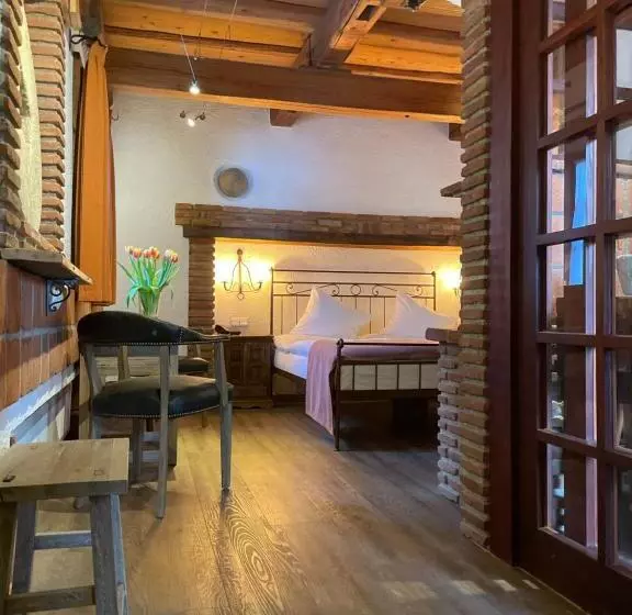اتاق استاندارد, Romantik Hotel U Raka