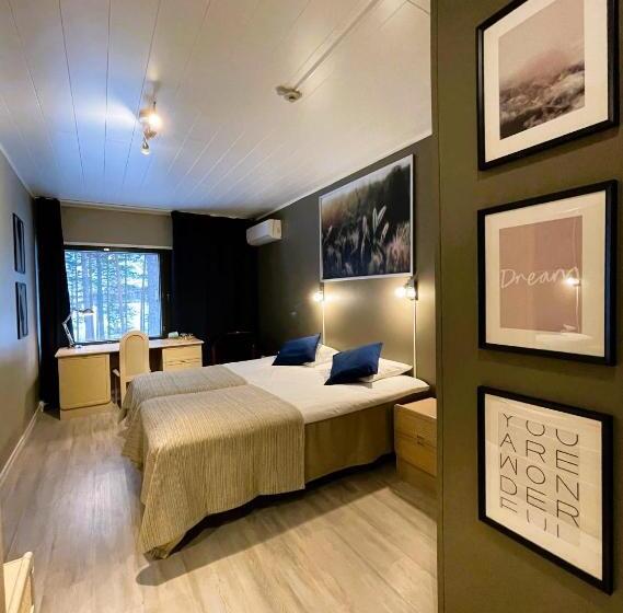 Superior room with lake view, Herttua Hotel And Spa