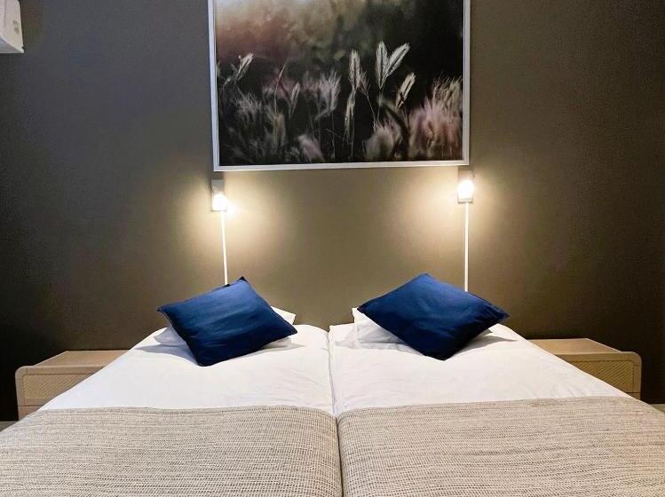 Superior room with lake view, Herttua Hotel And Spa