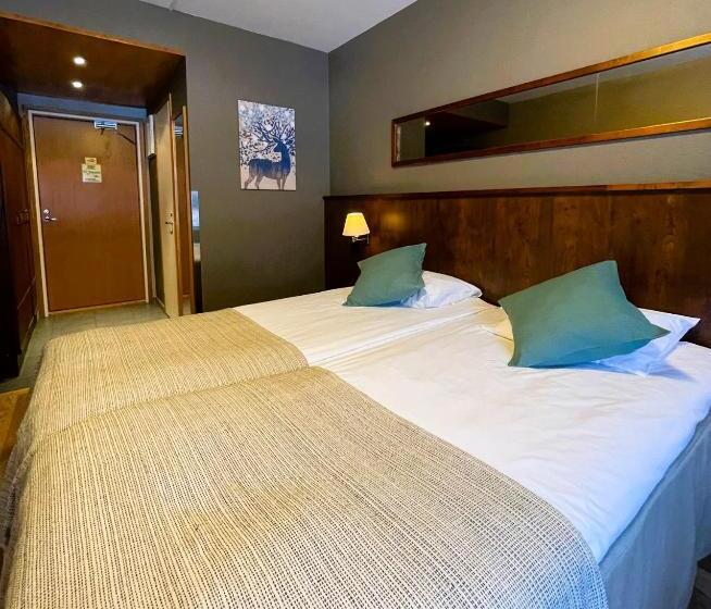 Superior room with lake view, Herttua Hotel And Spa