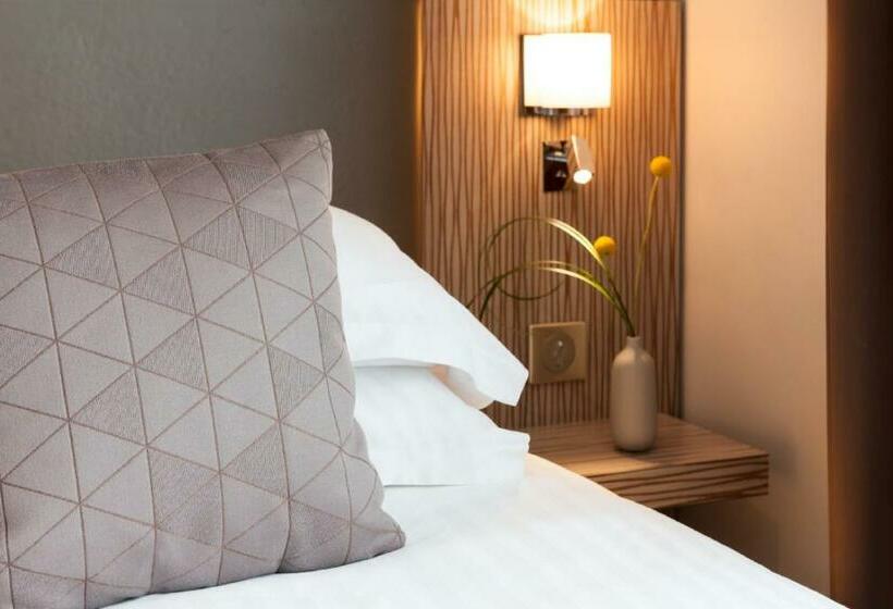 スタンダードルーム, Acropole