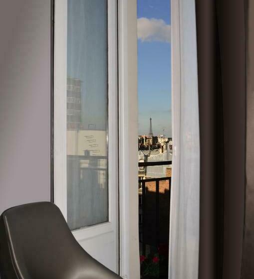 スーペリアトリプルルーム, Acropole