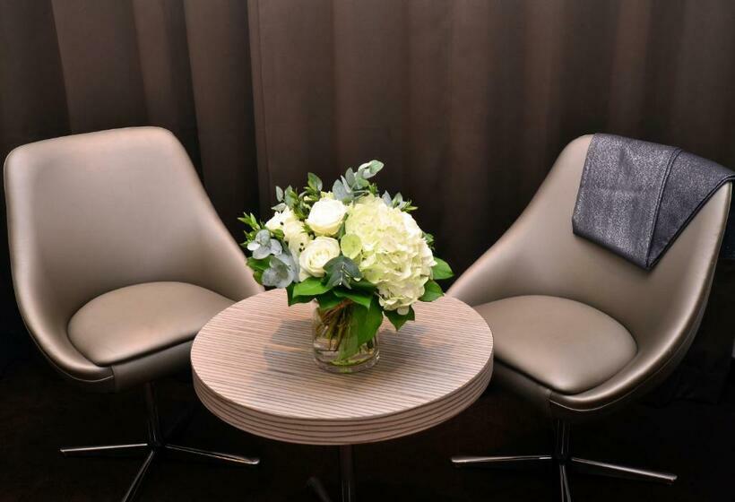 スーペリアトリプルルーム, Acropole