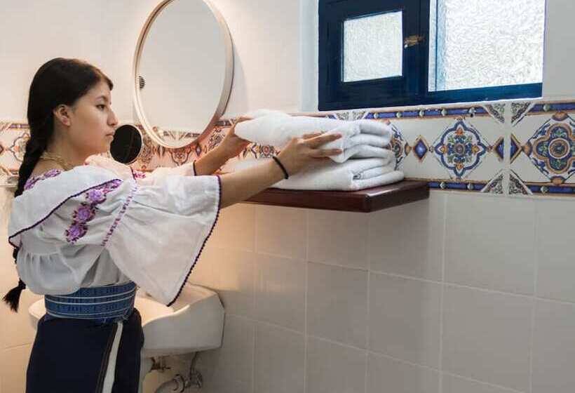 غرفة قياسية, Hostería Hacienda Pinsaqui