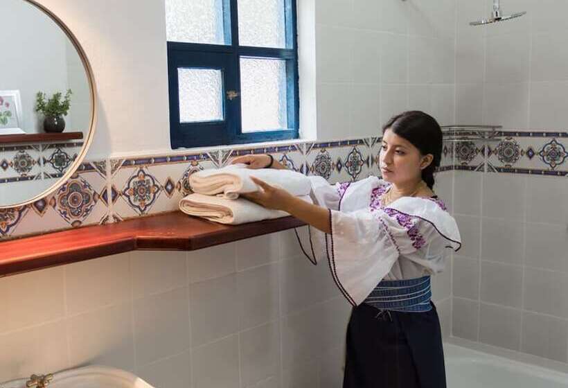 غرفة قياسية, Hostería Hacienda Pinsaqui