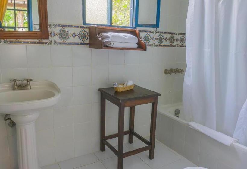 غرفة قياسية, Hostería Hacienda Pinsaqui