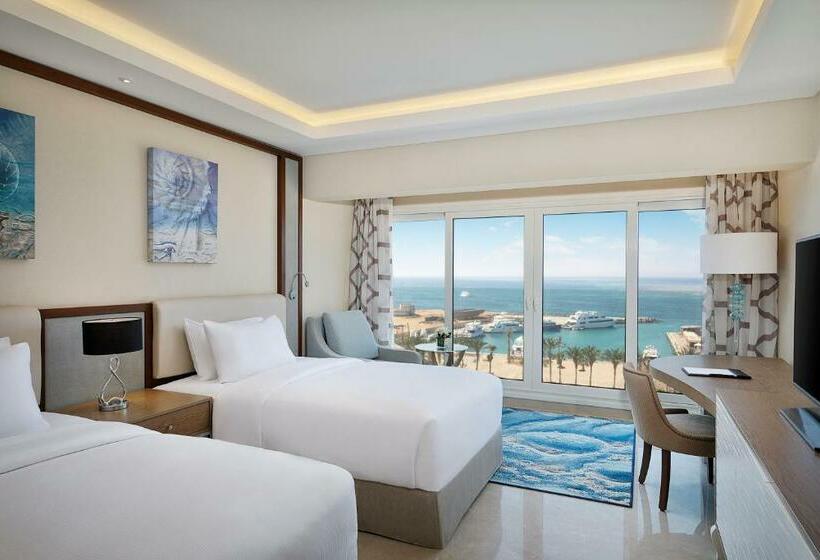 اتاق لوکس با چشم‌انداز, Hilton Hurghada Plaza