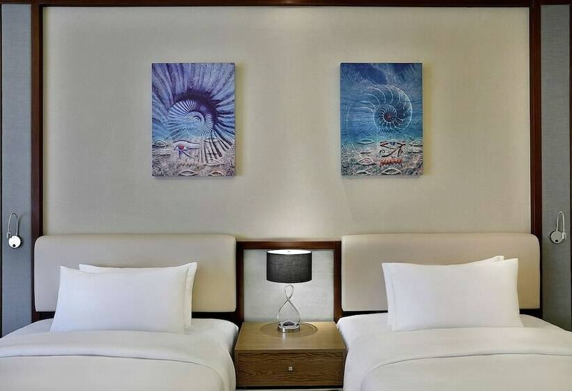 Camera Deluxe con Vista, Hilton Hurghada Plaza
