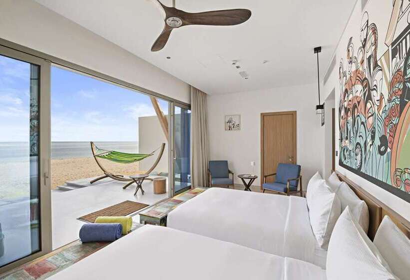 اتاق استاندارد با تخت بزرگ, Hilton Hurghada Plaza