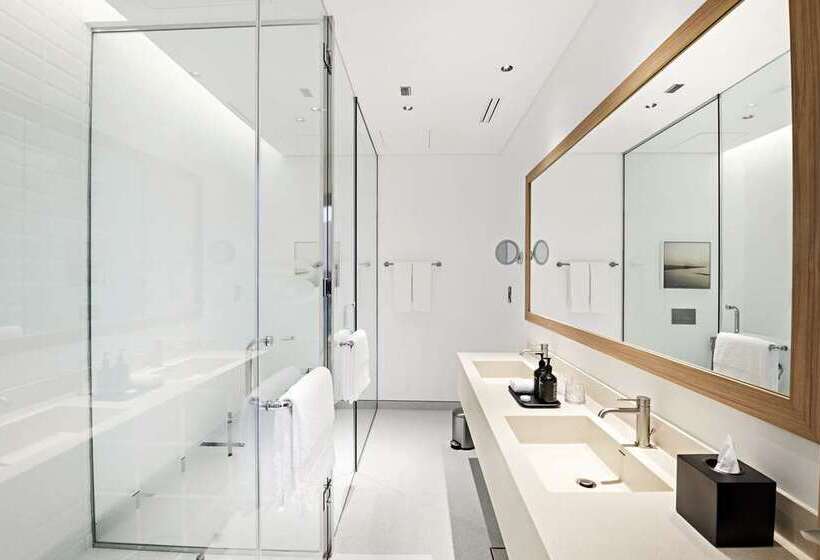 اتاق استاندارد با تخت بزرگ, Hilton Hurghada Plaza