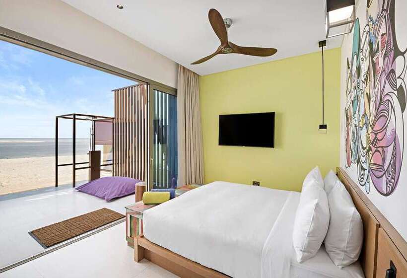 اتاق استاندارد با تخت بزرگ, Hilton Hurghada Plaza