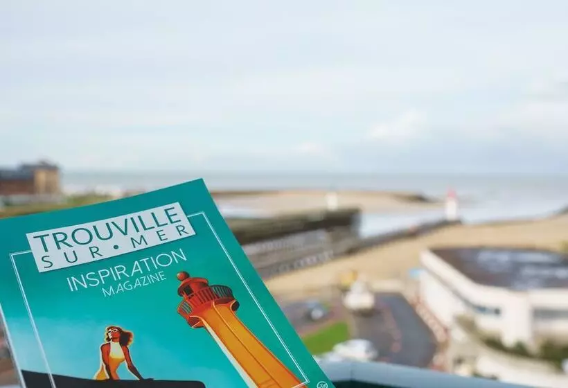 اتاق استاندارد با چشم‌انداز دریا, Sowell Hotels Le Beach