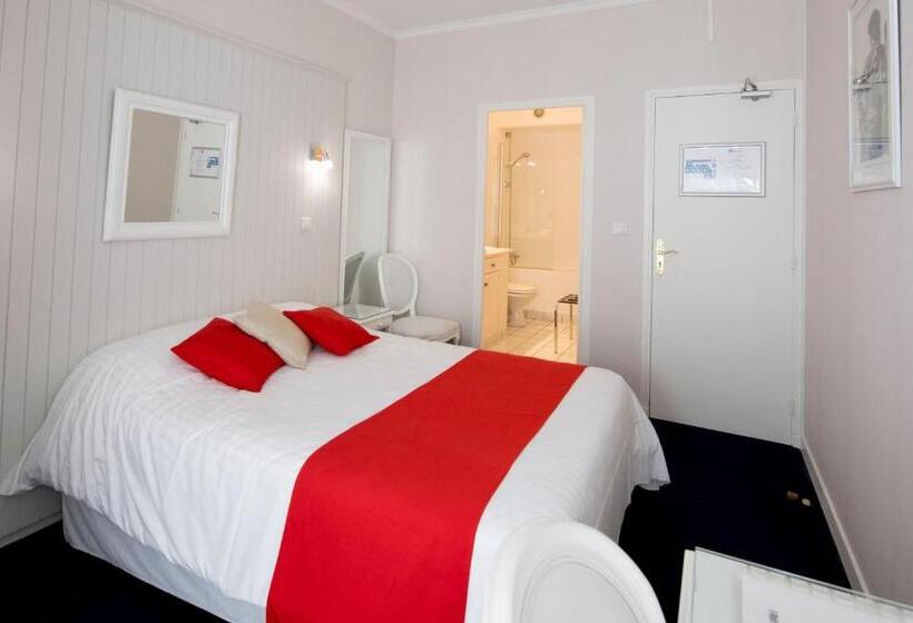 수피리어 룸, Biney