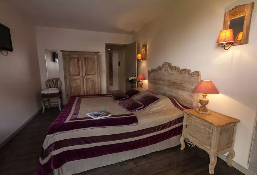 اتاق استاندارد چهار تخته, Brit Hotel Bristol Montbéliard Centre