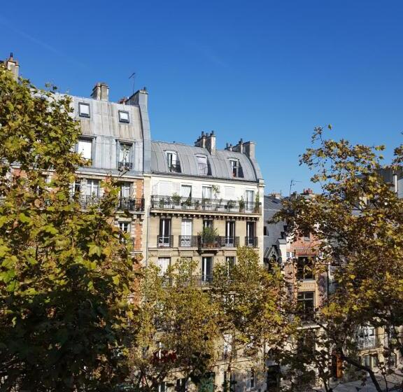 クラシックルーム, Champerret Elysees