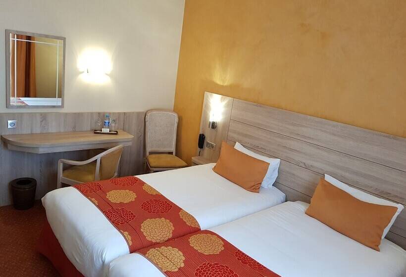 اتاق استاندارد, Champerret Elysees