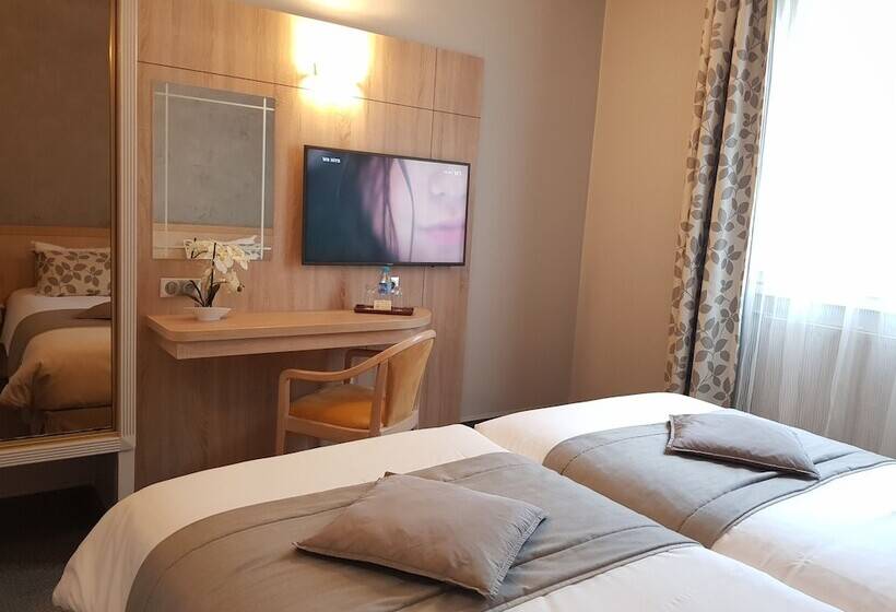 スタンダードルーム, Champerret Elysees