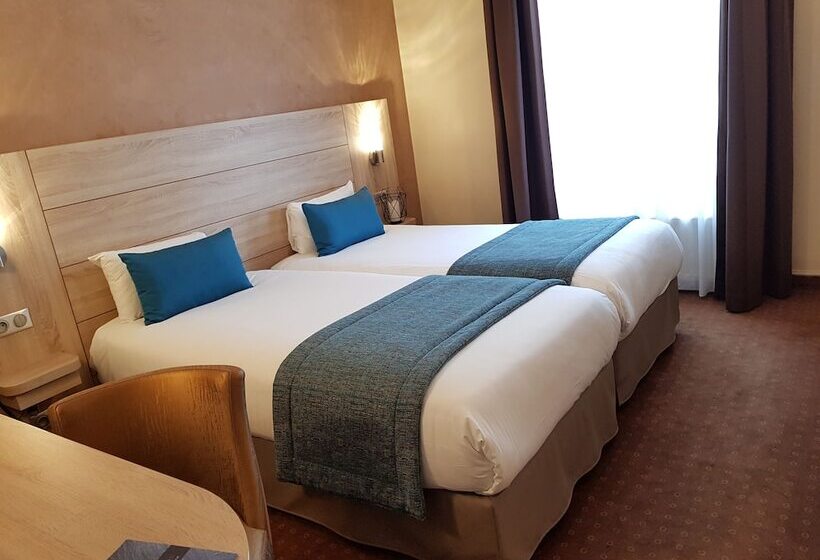 スタンダードルーム, Champerret Elysees